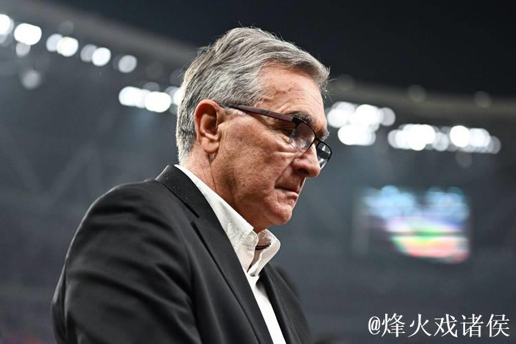 伊万暗示还想留任出战东亚杯 做久尔杰维奇第二? 伊万暗示还想留任出战东亚杯 做久尔杰维奇第二?